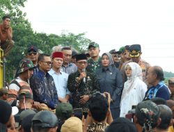 Sekda Lamtim Ir Moch Jusuf : Pemerintah Daerah Akan Berupaya Mencari Solusi Agar Kesejahteraan Petani Dapat Terjamin