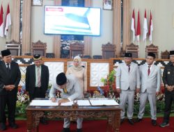 DPRD Lamtim Gelar Rapat Paripurna Pengumuman Pemberhentian dan Penetapan Bupati dan Wakil Bupati Terpilih