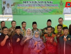 Bupati Ela Respon Permintaan Perbaikan Jalan dan Stabilitas Harga